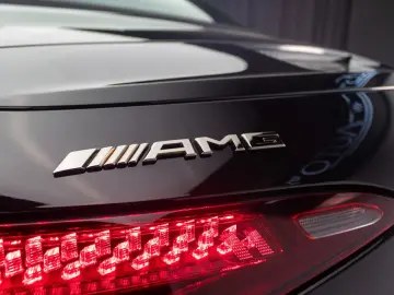 MERCEDES-BENZ AMG SL 63 4MATIC