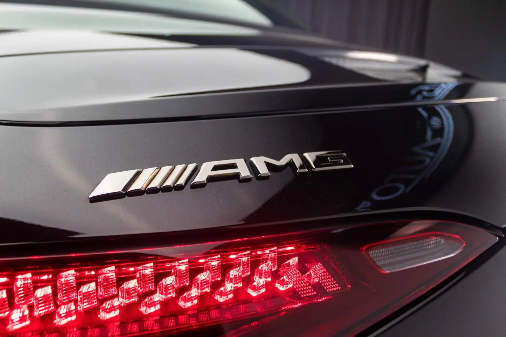 MERCEDES-BENZ AMG SL 63 4MATIC