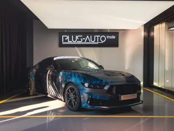 Ford Mustang Fastback 5.0 Ti-VCT V8 334 kW Dark Horse