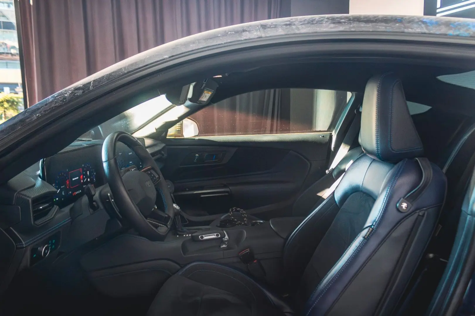 Ford Mustang Fastback 5.0 Ti-VCT V8 334 kW Dark Horse