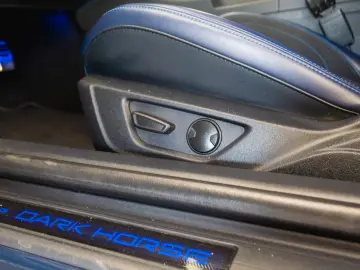 Ford Mustang Fastback 5.0 Ti-VCT V8 334 kW Dark Horse