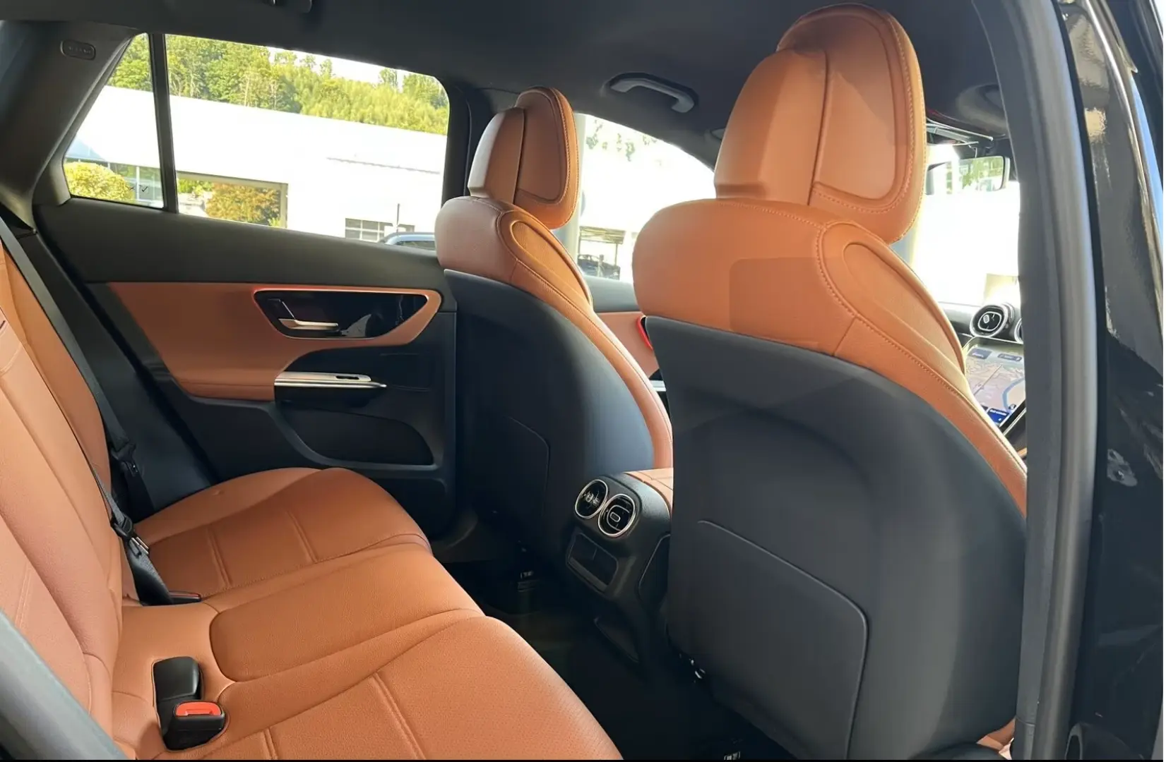 GLC 300 d 4M AVANTGARDE Siena AHK Chrom Kamera