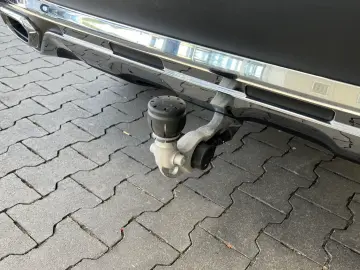 GLC 300 d 4M AVANTGARDE Siena AHK Chrom Kamera