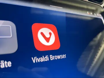 GLC 300 d 4M AVANTGARDE Siena AHK Chrom Kamera