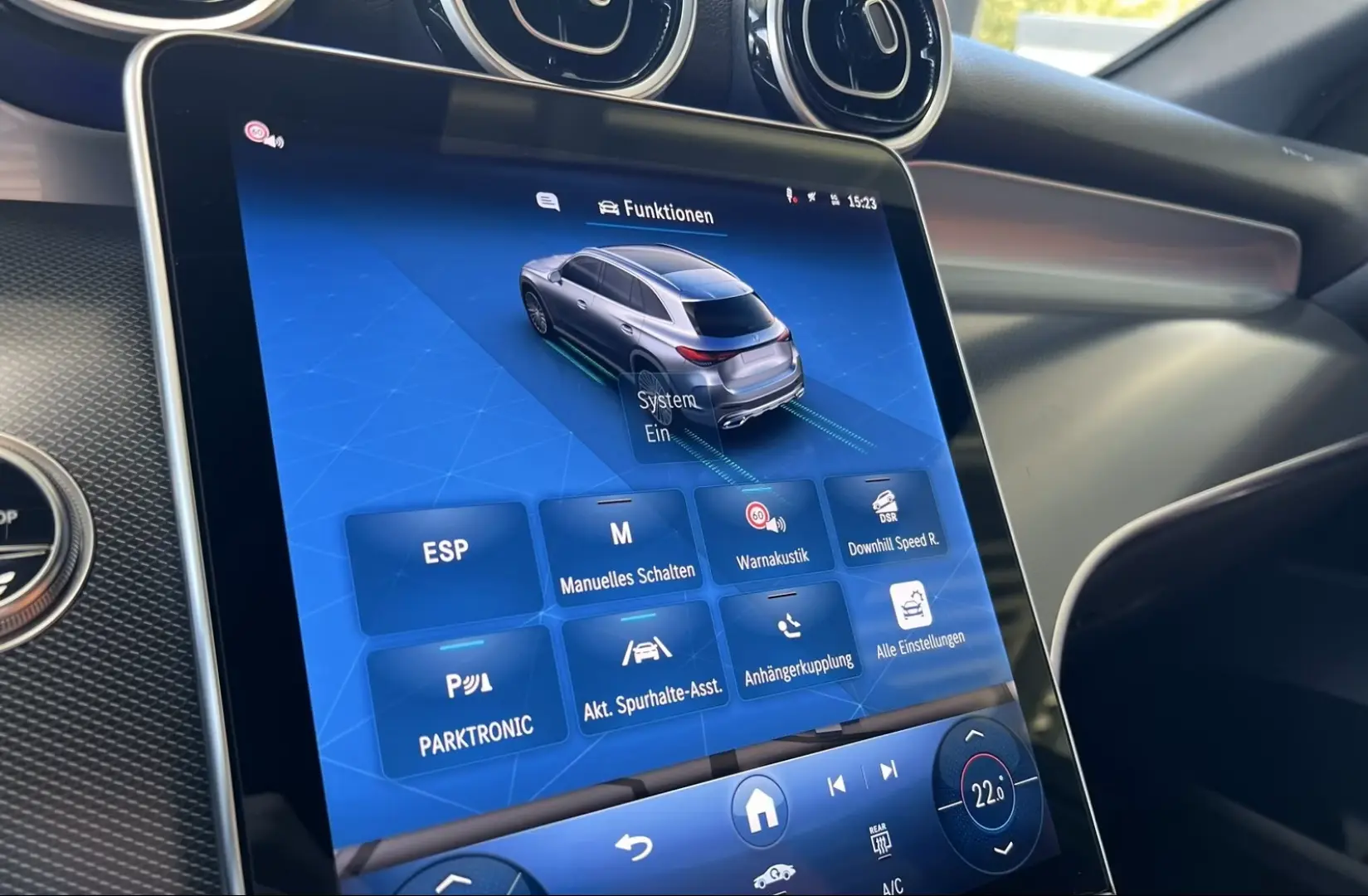 GLC 300 d 4M AVANTGARDE Siena AHK Chrom Kamera