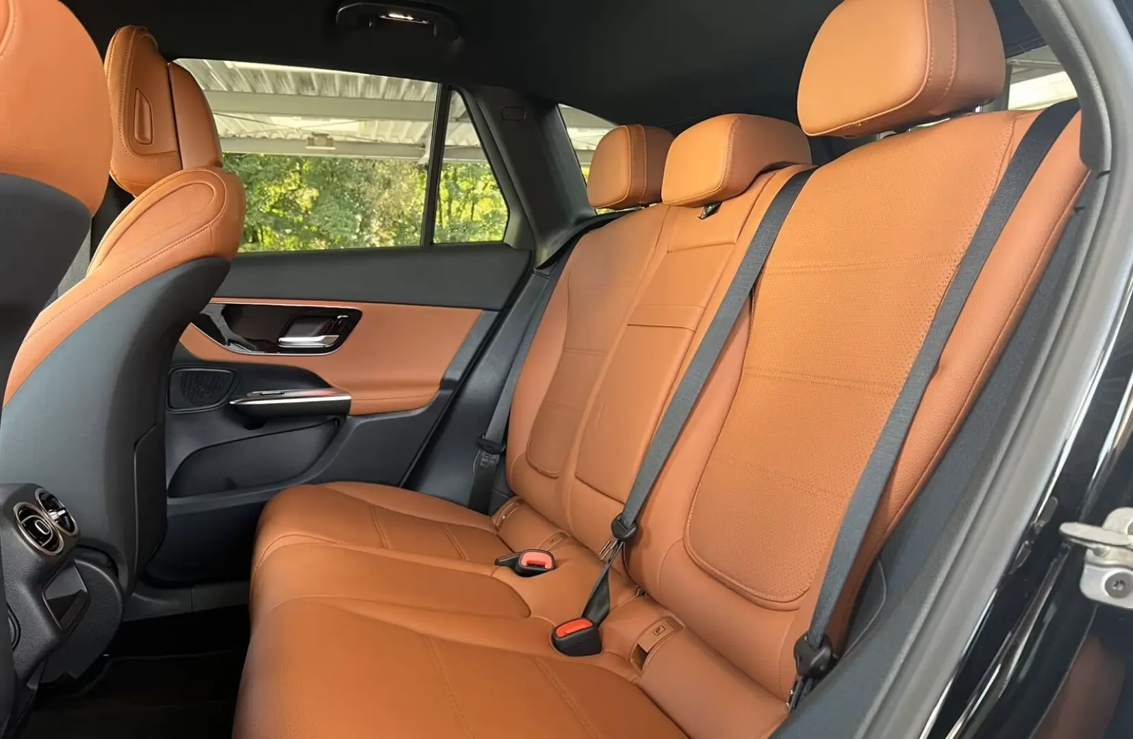 GLC 300 d 4M AVANTGARDE Siena AHK Chrom Kamera