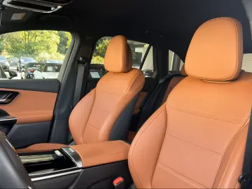 GLC 300 d 4M AVANTGARDE Siena AHK Chrom Kamera