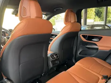 GLC 300 d 4M AVANTGARDE Siena AHK Chrom Kamera