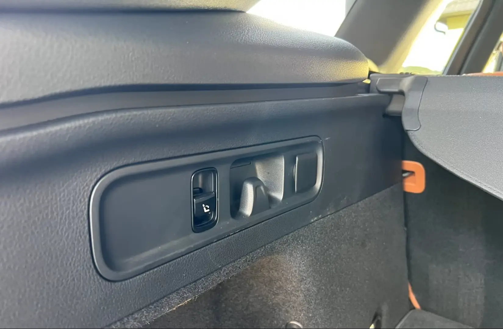 GLC 300 d 4M AVANTGARDE Siena AHK Chrom Kamera