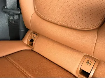 GLC 300 d 4M AVANTGARDE Siena AHK Chrom Kamera