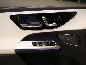 Mercedes-Benz GLC 200 d 4MATIC LED MBUX AMG