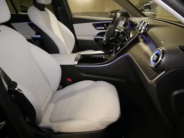 Mercedes-Benz GLC 200 d 4MATIC LED MBUX AMG