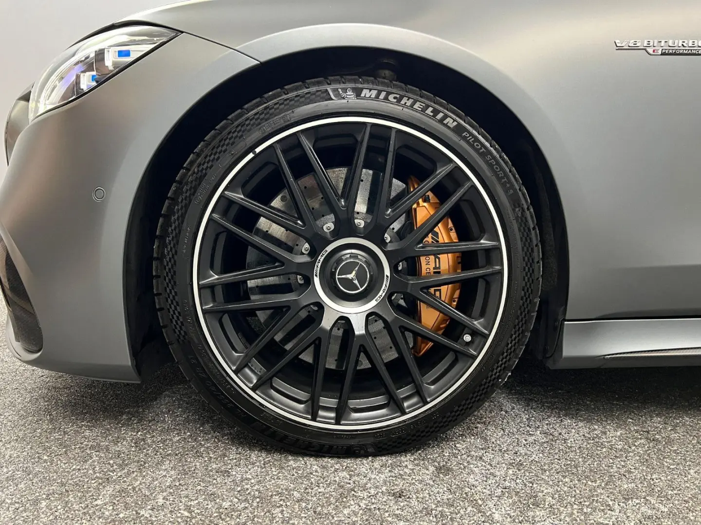 S 63 E-Performance 4M  L KERAMIK CARBON BURMESTER