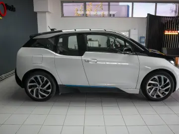 BMW I3 94Ah  LED  Navi