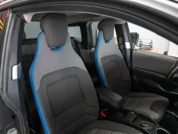 BMW I3 94Ah  LED  Navi