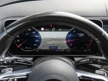 GLC 300 4M AMG NIGHT DISTR LED 360  AHK MEMORY