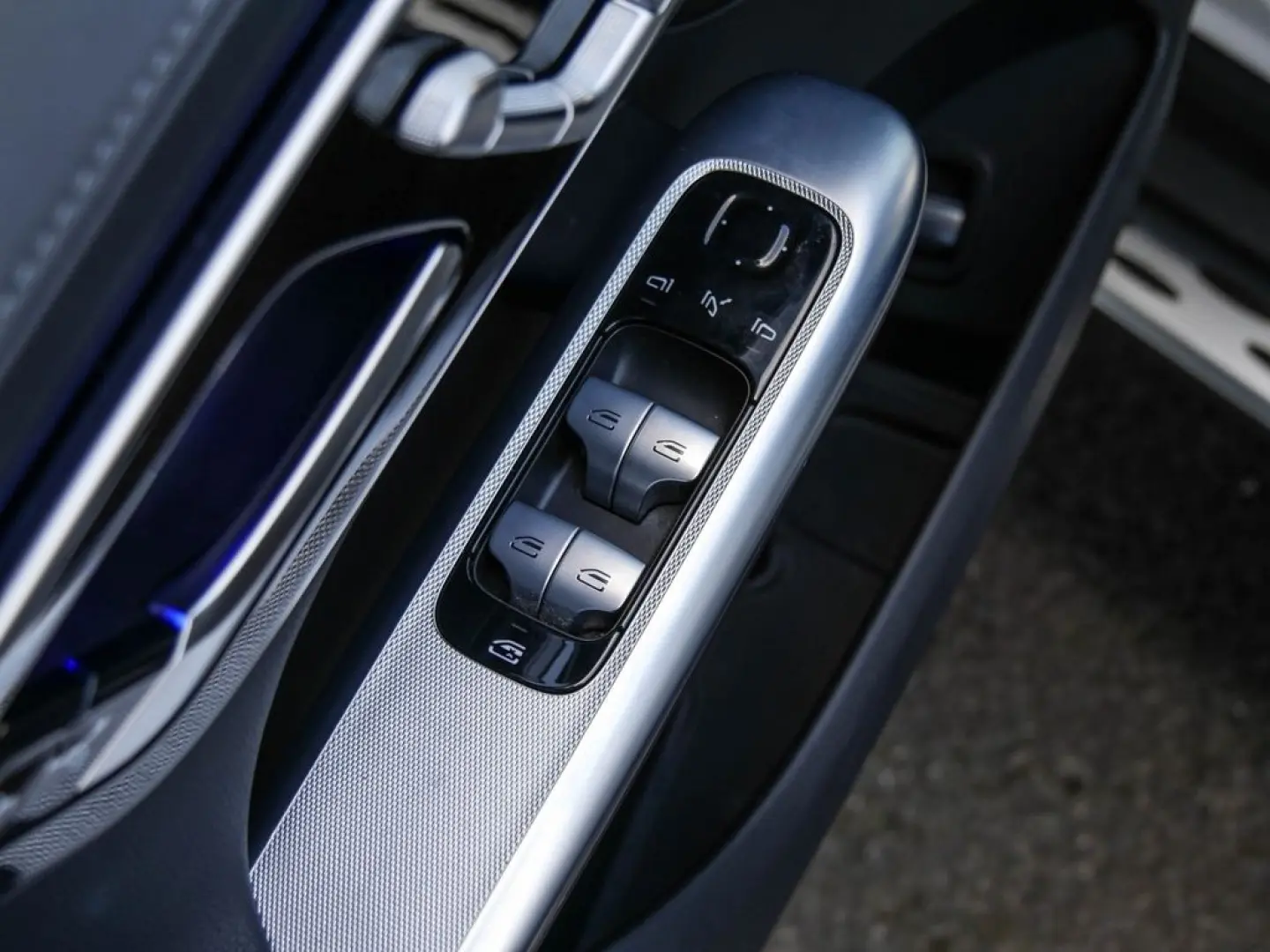 GLC 300 4M AMG NIGHT DISTR LED 360  AHK MEMORY