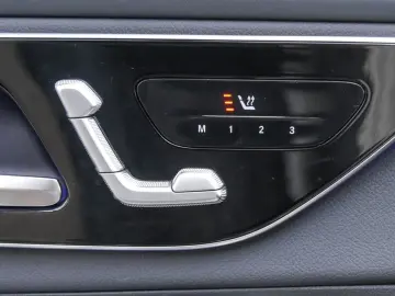 GLC 300 4M AMG NIGHT DISTR LED 360  AHK MEMORY