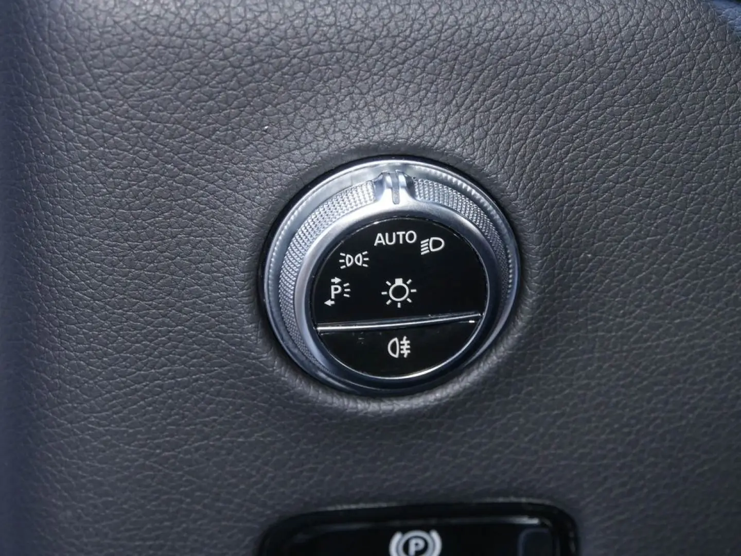 GLC 300 4M AMG NIGHT DISTR LED 360  AHK MEMORY