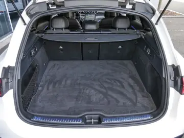 GLC 300 4M AMG NIGHT DISTR LED 360  AHK MEMORY