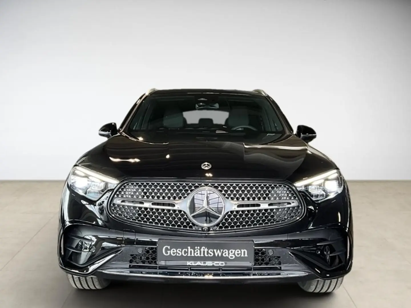 GLC 200 4M AMG 360 ACC AHK AUT DynLicht Kam. LED