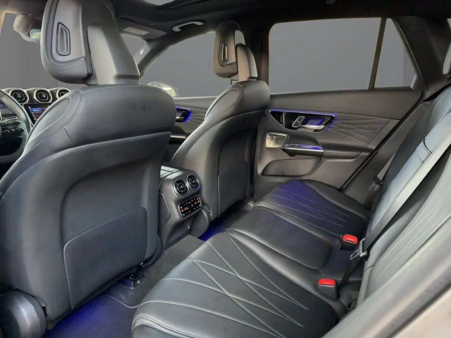 GLC 200 4Matic AMG Line Burm DigiLight HUD KeyGo