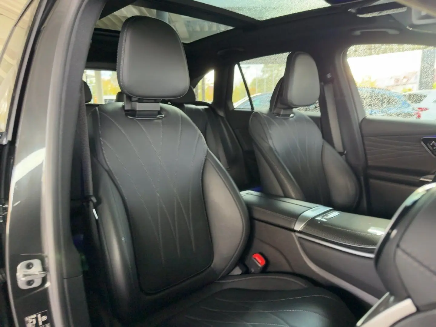 GLC 200 4Matic AMG Line Burm DigiLight HUD KeyGo