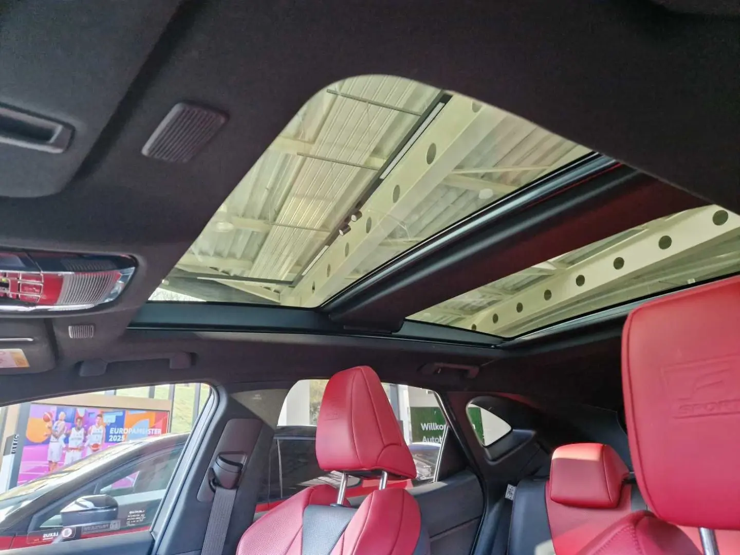 NX 350h E-FOUR F SPORT AHK HUD