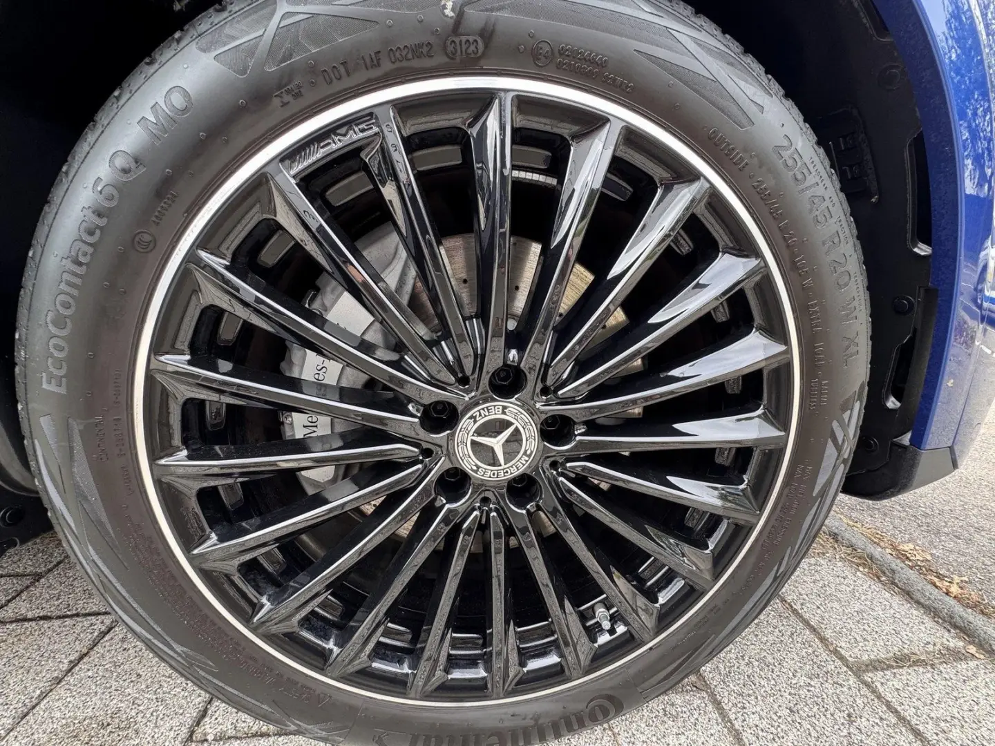 GLC 200 4M AMG Premium Pano Memory AHK Night