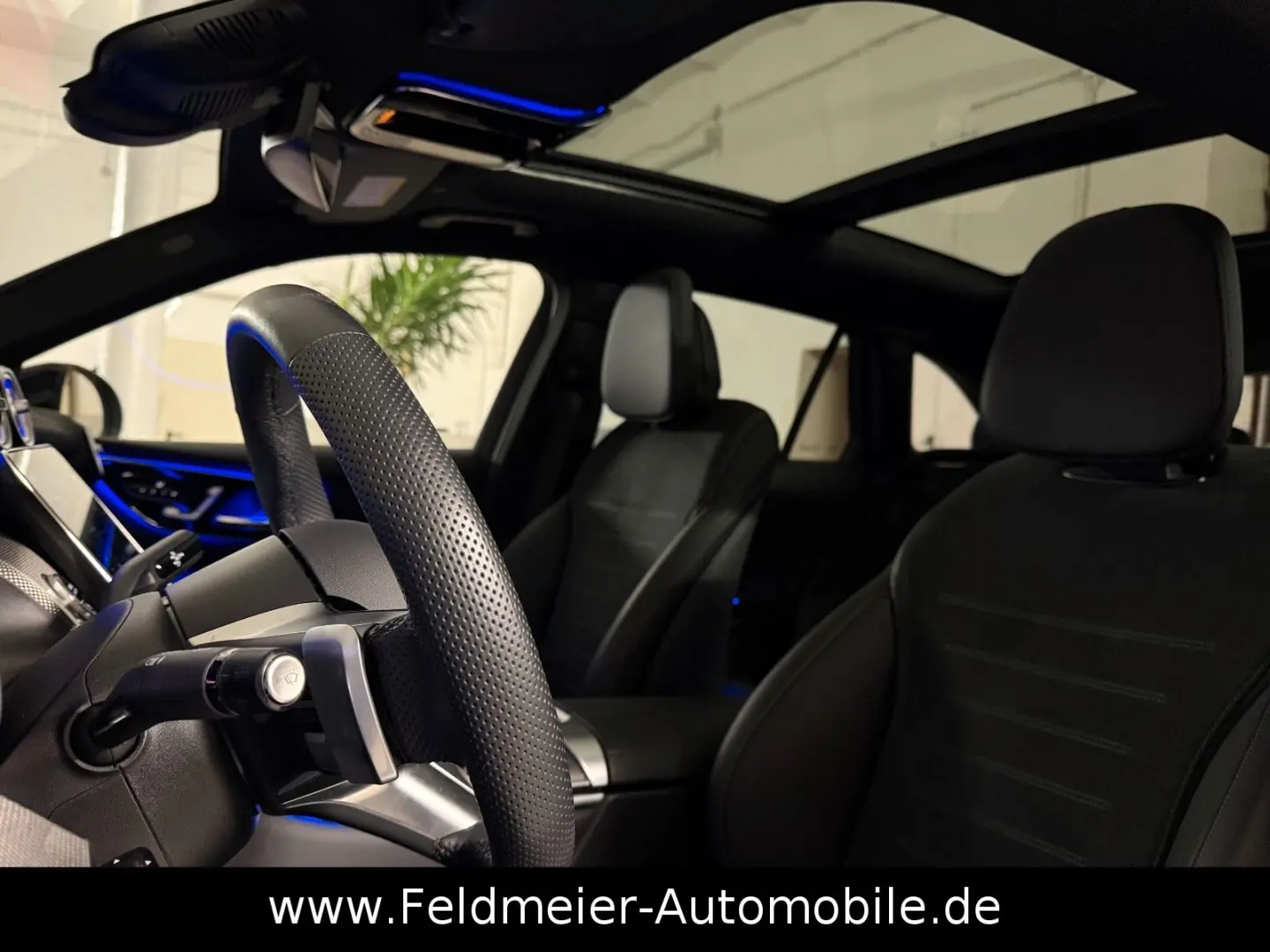 GLC 200 4M AMG Night Pano KEYGO AHK Distro 20