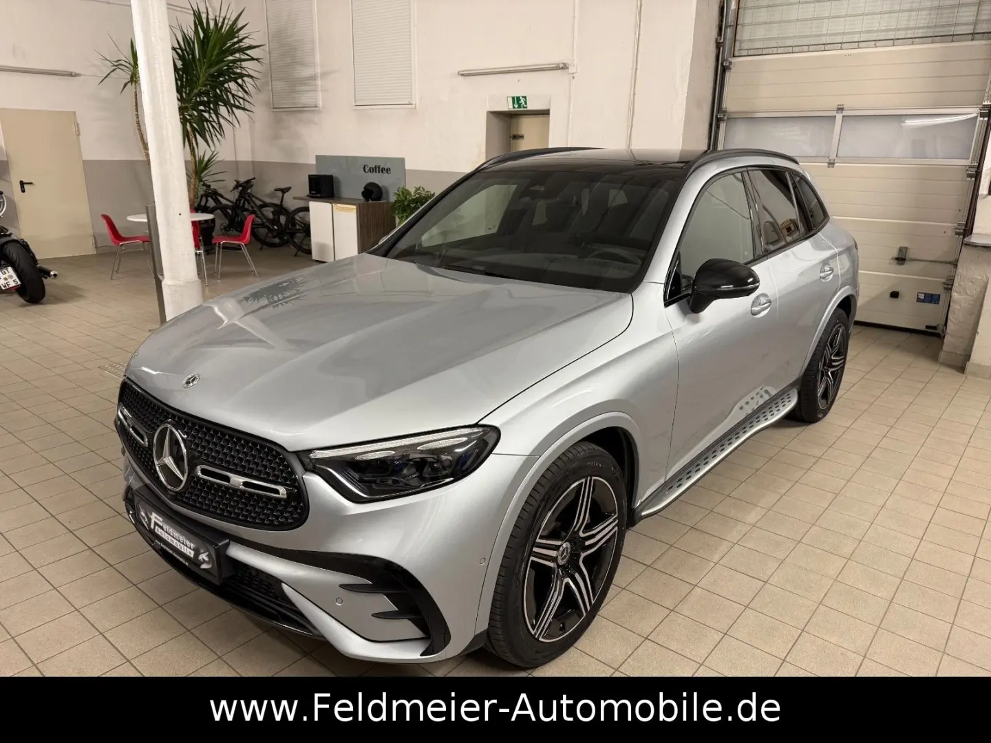 GLC 200 4M AMG Night Pano KEYGO AHK Distro 20