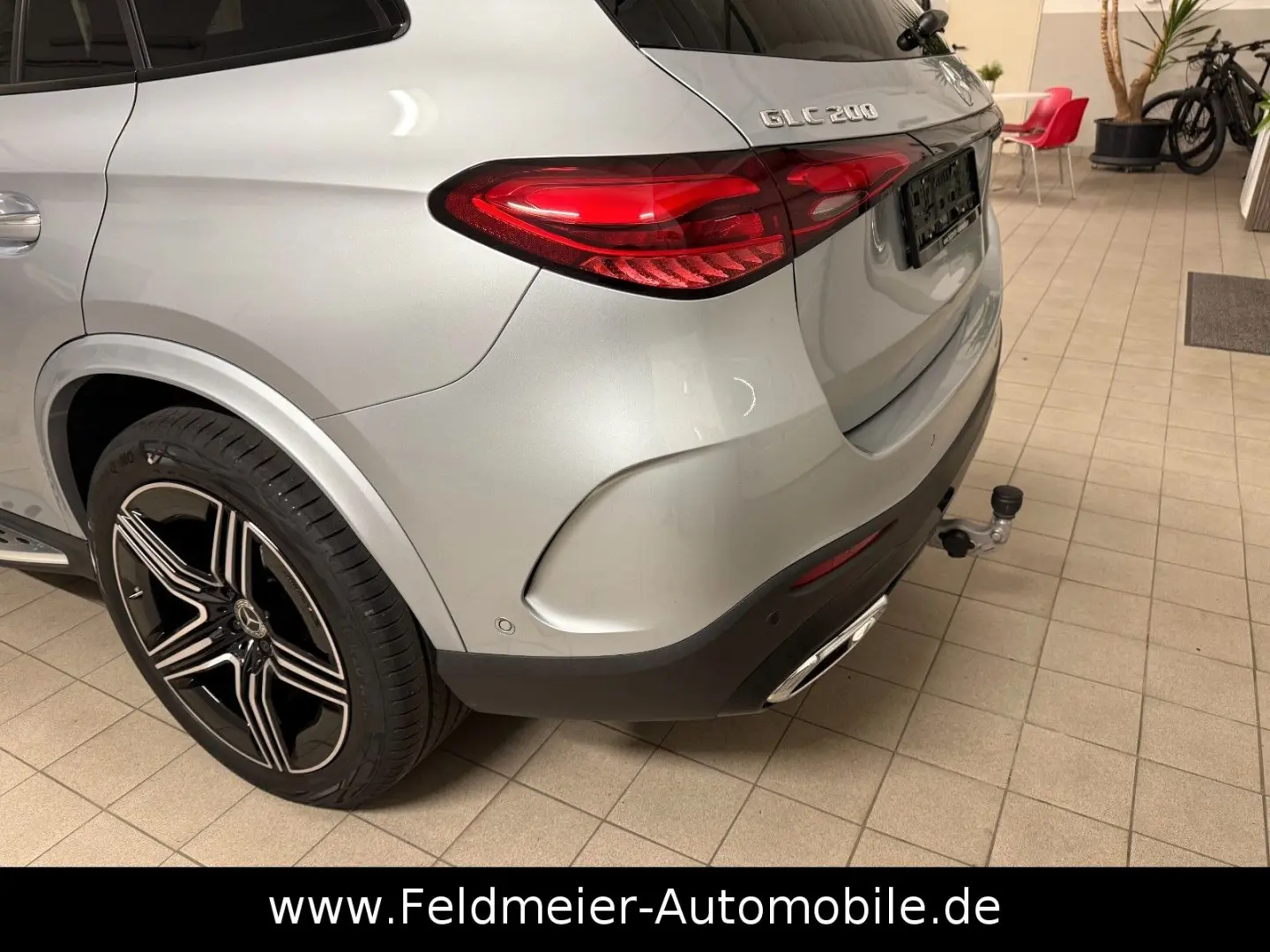 GLC 200 4M AMG Night Pano KEYGO AHK Distro 20