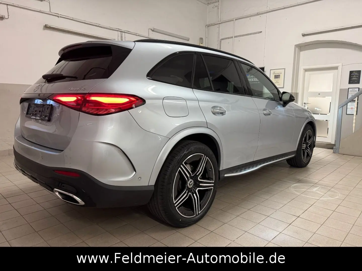 GLC 200 4M AMG Night Pano KEYGO AHK Distro 20