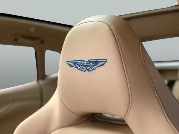 DBX 707 Elwood Blue Sandstorm