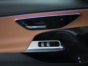 E 300 e 4Matic Avantgarde