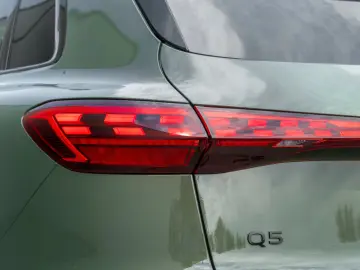 Audi Q5 40 TDI SLINE. PANO.