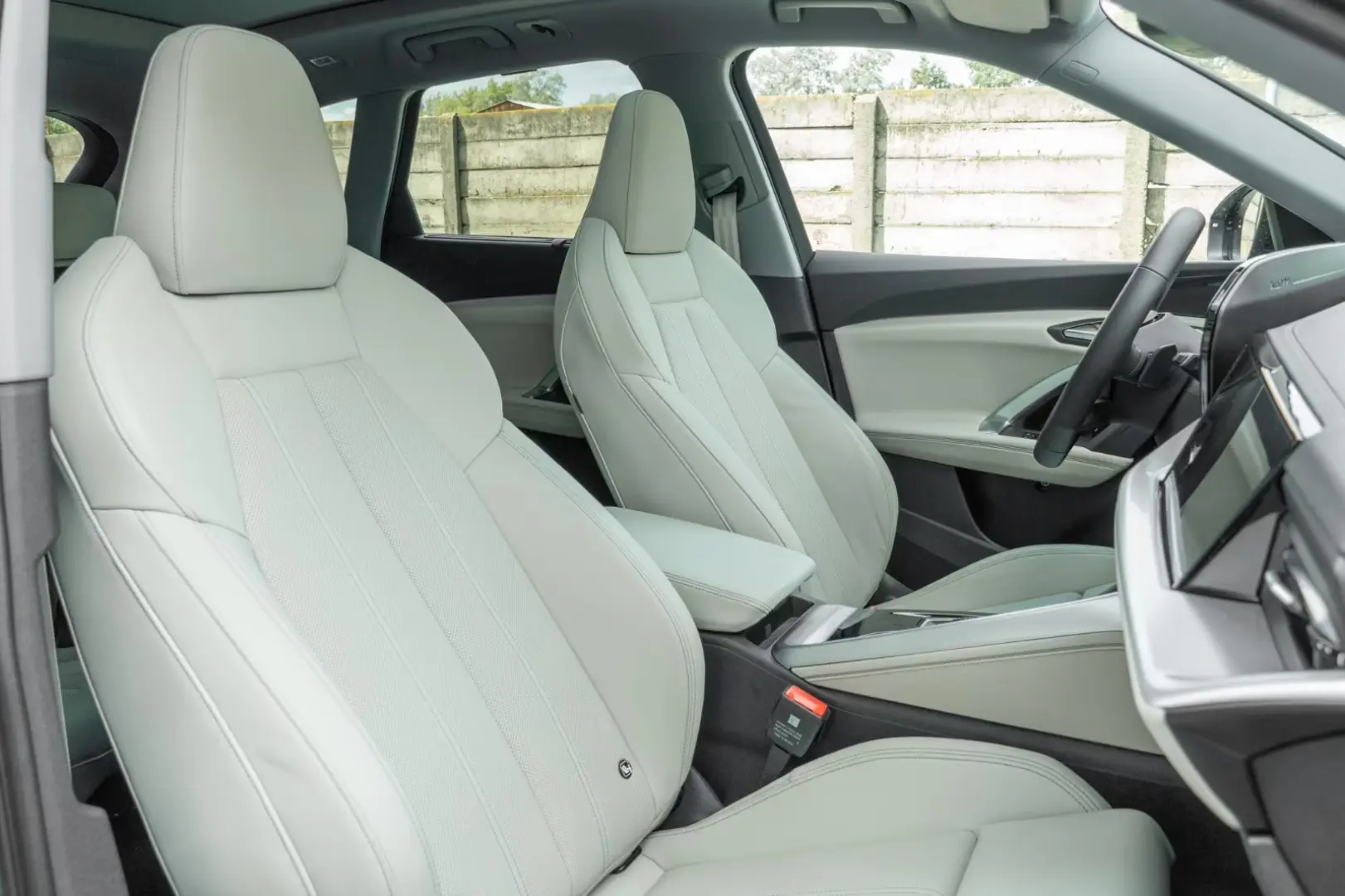 Audi Q5 40 TDI SLINE. PANO.