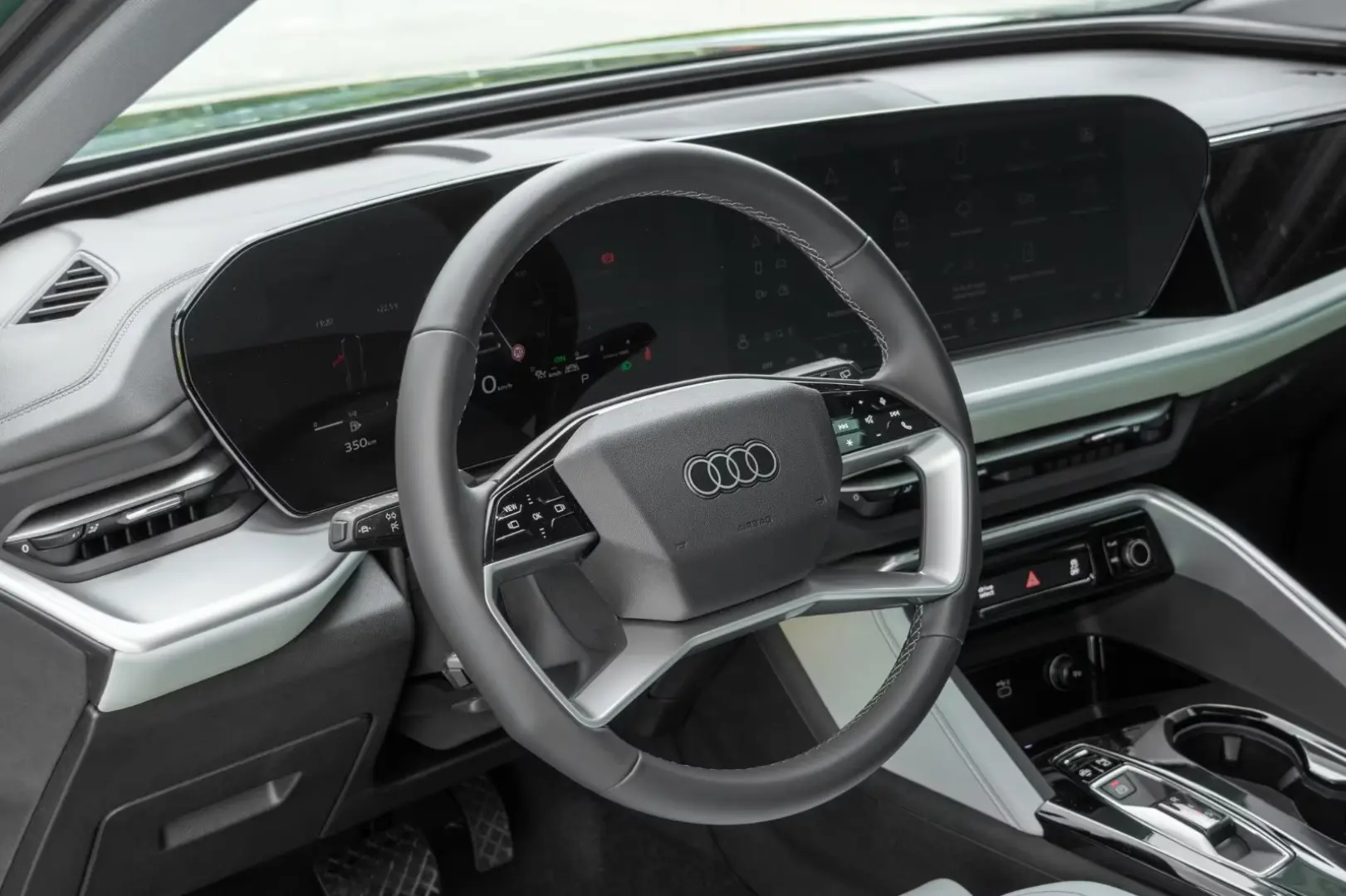 Audi Q5 40 TDI SLINE. PANO.