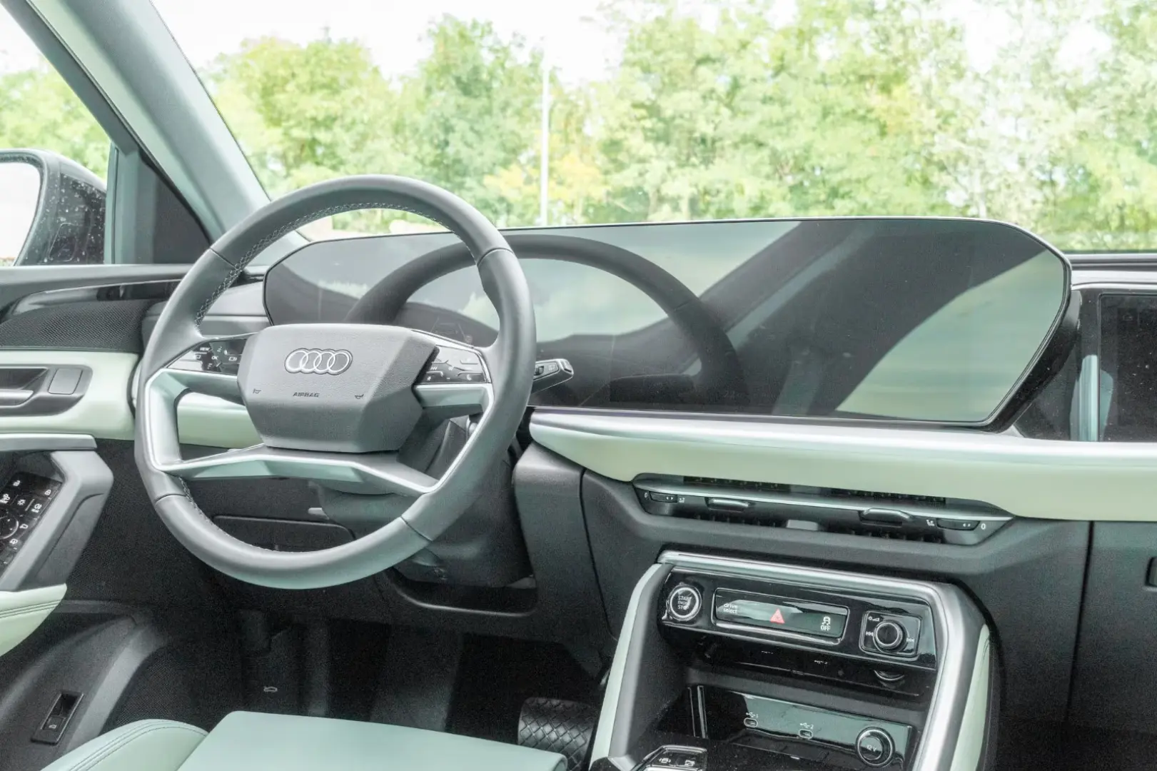 Audi Q5 40 TDI SLINE. PANO.