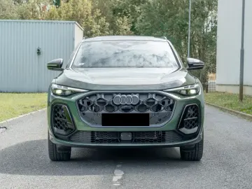 Audi Q5 40 TDI SLINE. PANO.