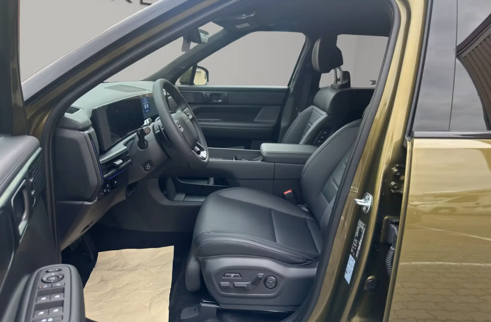 Hyundai SANTA FE 1.6 MUFĂ T-GDI PHEV BLACKLINE