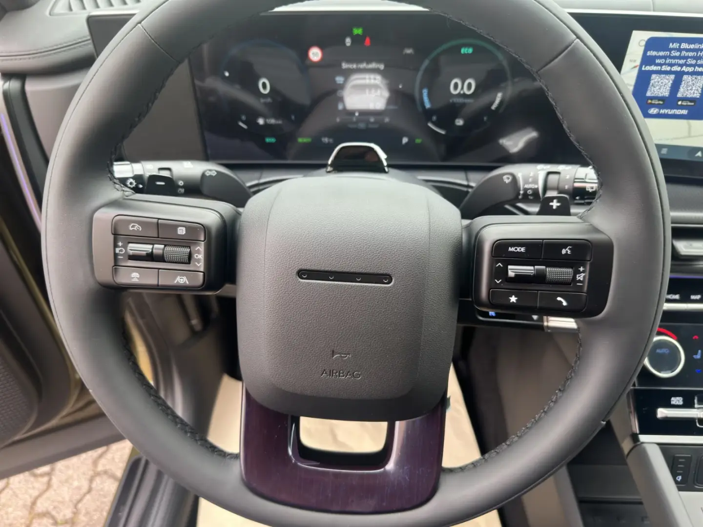 Hyundai SANTA FE 1.6 MUFĂ T-GDI PHEV BLACKLINE