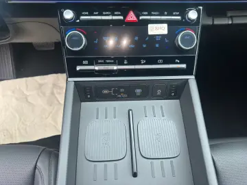 Hyundai SANTA FE 1.6 MUFĂ T-GDI PHEV BLACKLINE