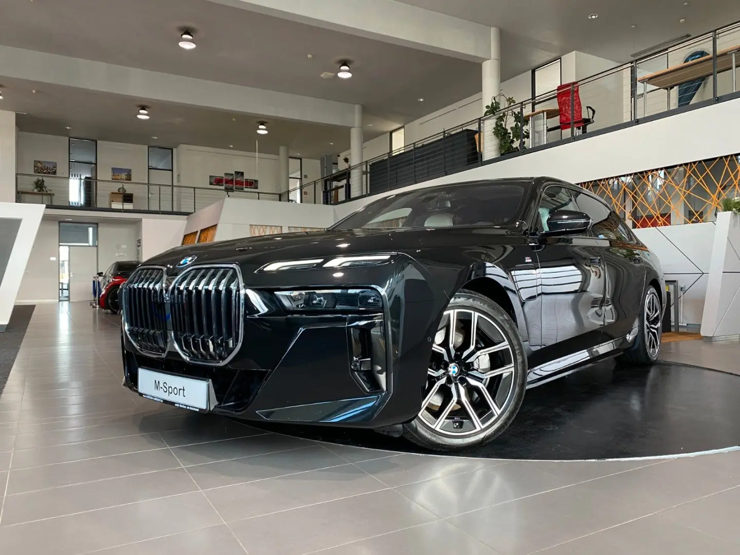 750e M-Sport  Executive