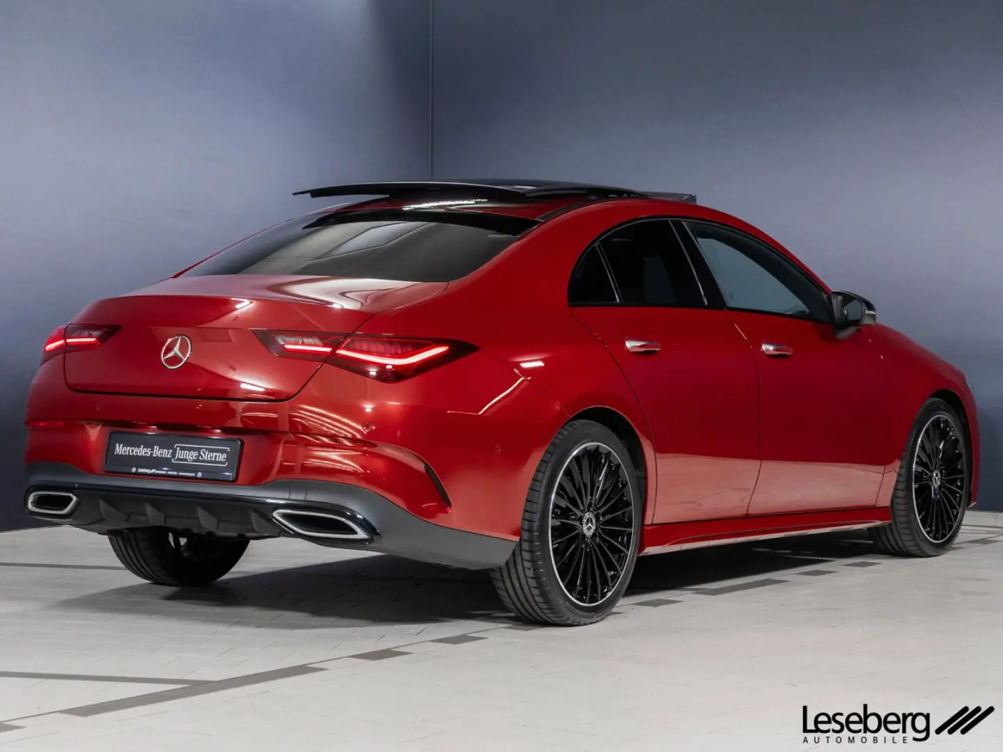 CLA 200 Coupé AMG Multibeam Pano Burmester 360