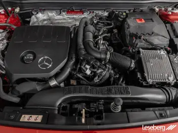 CLA 200 Coupé AMG Multibeam Pano Burmester 360