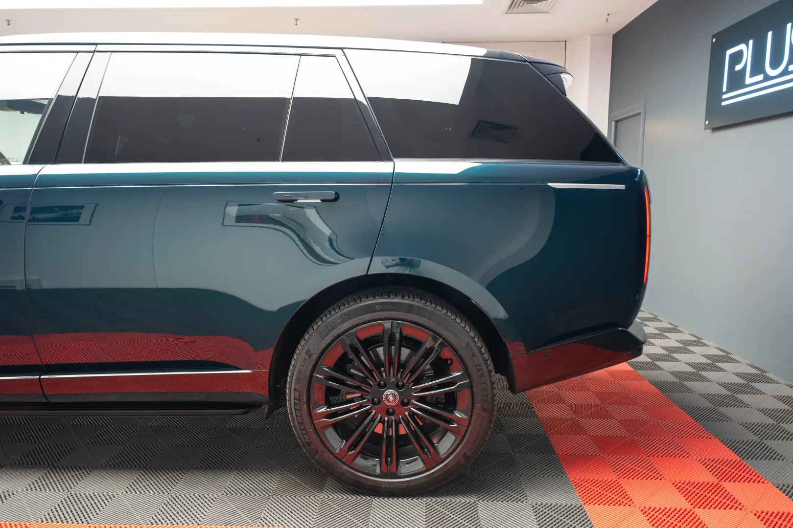 Land Rover Range Rover P530 SV Autobiography LWB