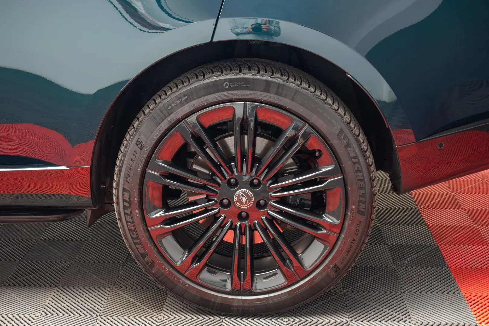 Land Rover Range Rover P530 SV Autobiography LWB