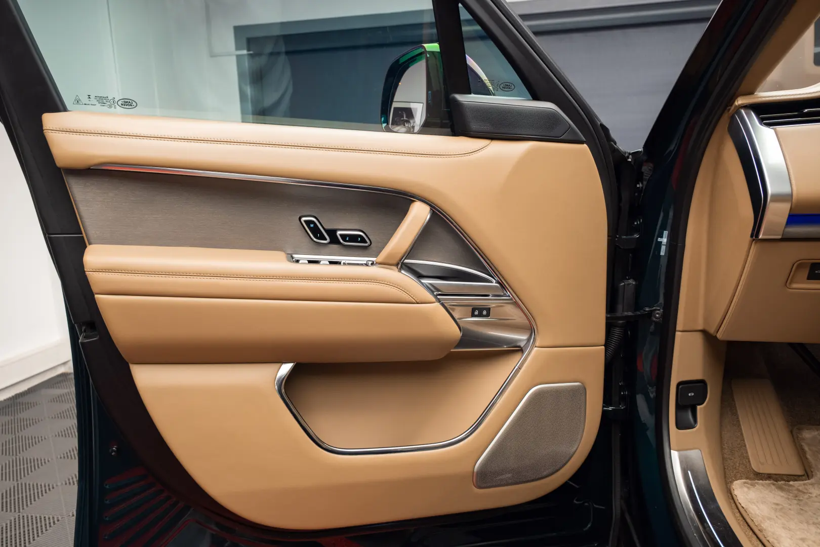 Land Rover Range Rover P530 SV Autobiography LWB