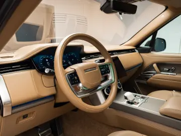 Land Rover Range Rover P530 SV Autobiography LWB